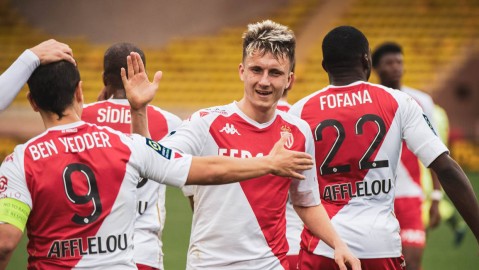 特鲁瓦VS里昂：法乙领头羊迎战残阵劲旅——谁能杀出重围？