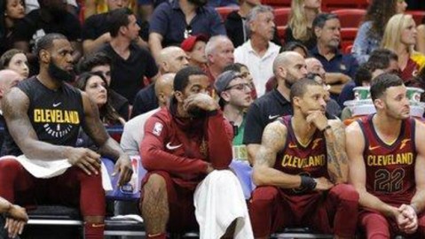 埃迪-豪复盘：戈登“两个人”表现难救主，直言拉姆齐非假摔