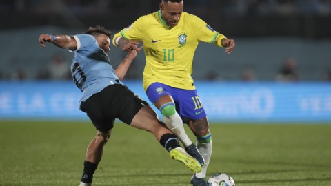 2026巴西足球球员观察：维尼修斯续约悬疑，桑巴军团带伤冲击六星荣耀