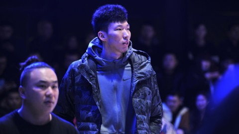 可兰白克体育中心盛大开幕 周琦吴悠助阵点亮新疆篮球之夜
